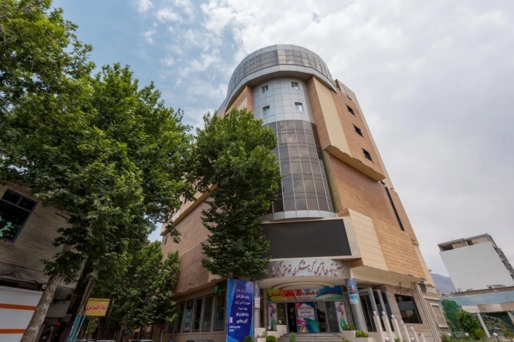 هتل  رنگین کمان خرم آباد