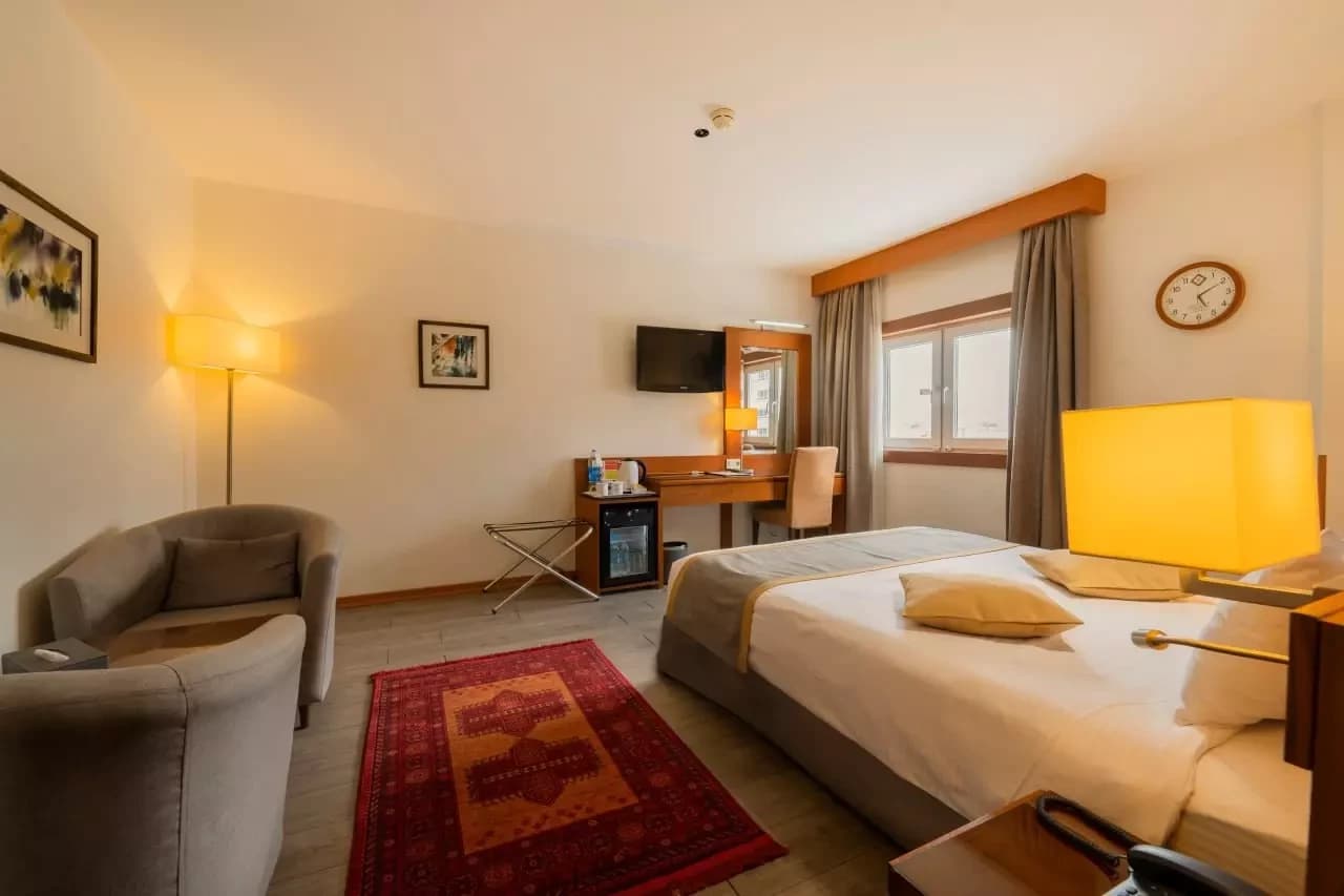hotel-image
