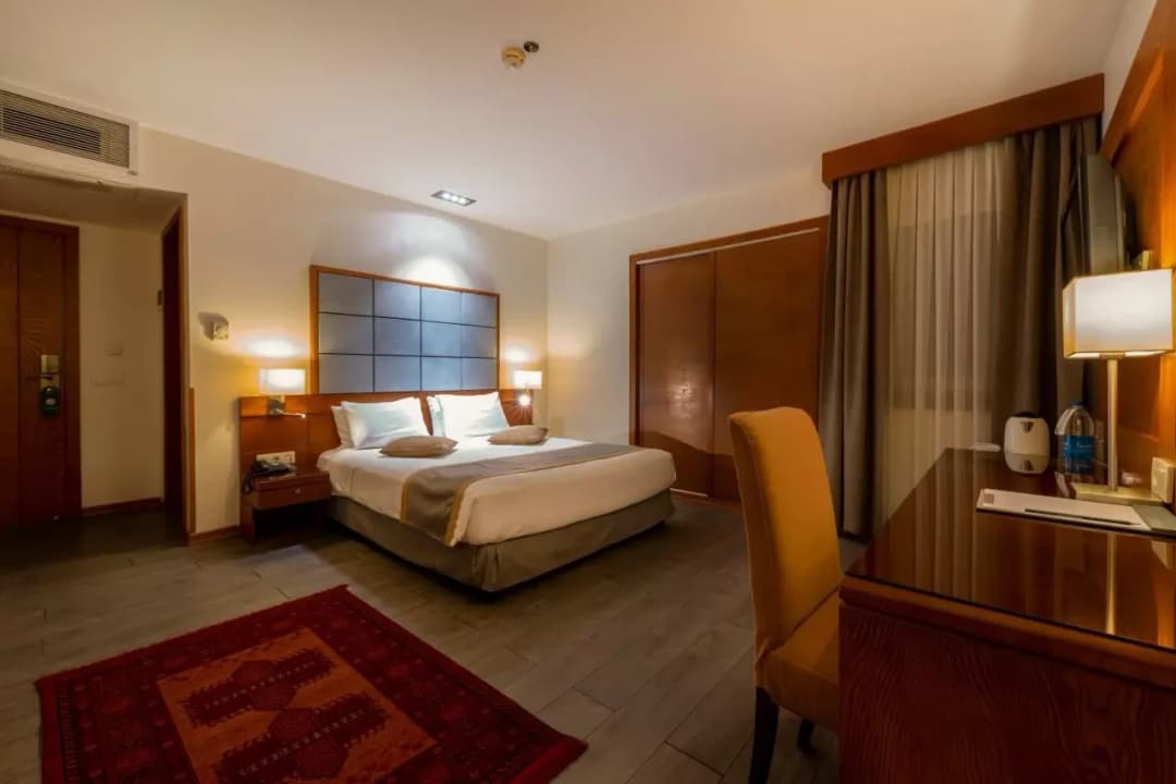 image-gallery