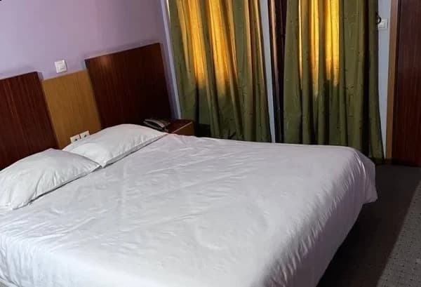 hotel-image