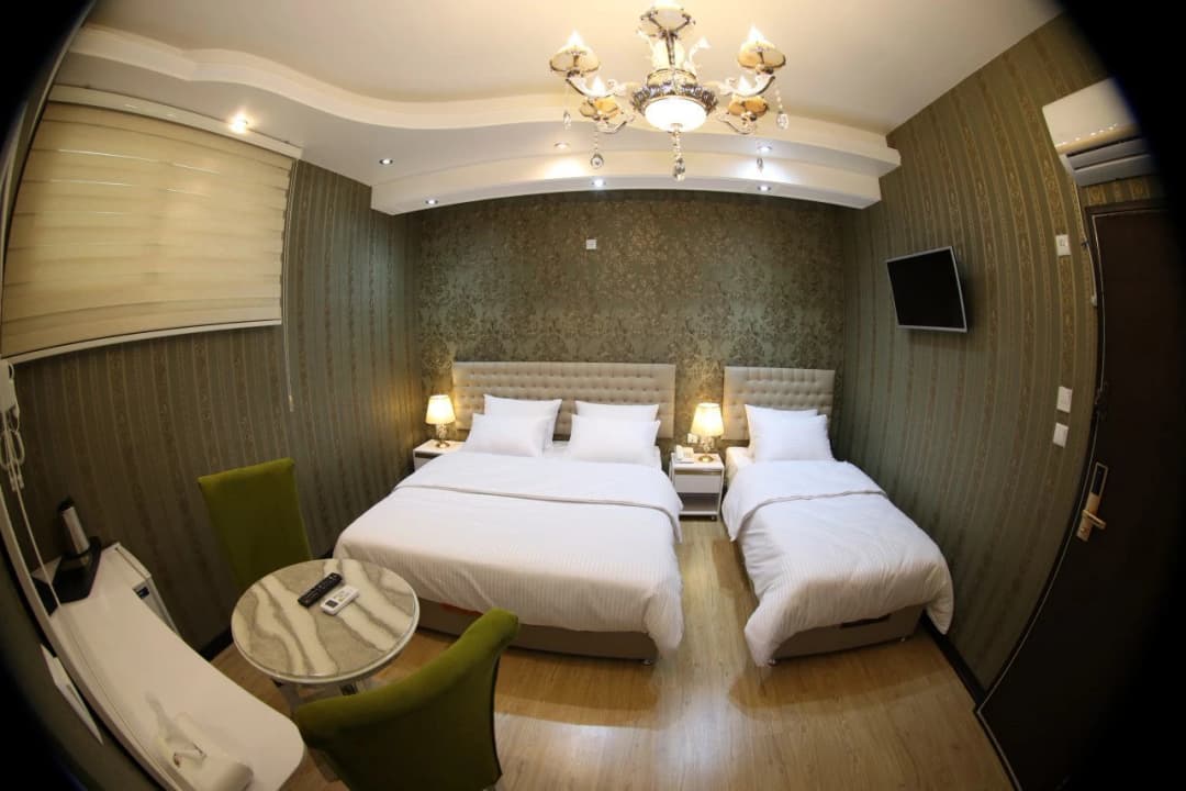 image-gallery
