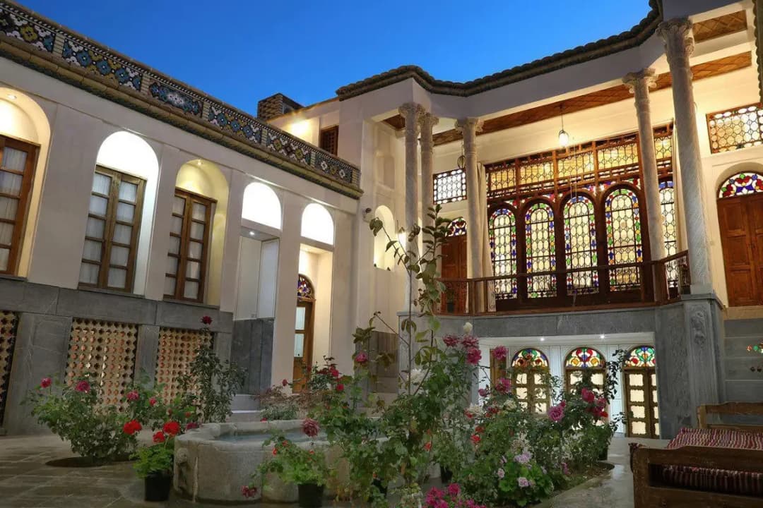 image-gallery