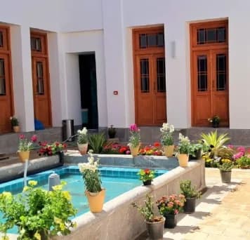 Isfahan-Khaneh-sedigh