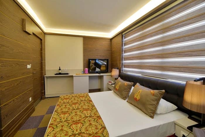 image-gallery
