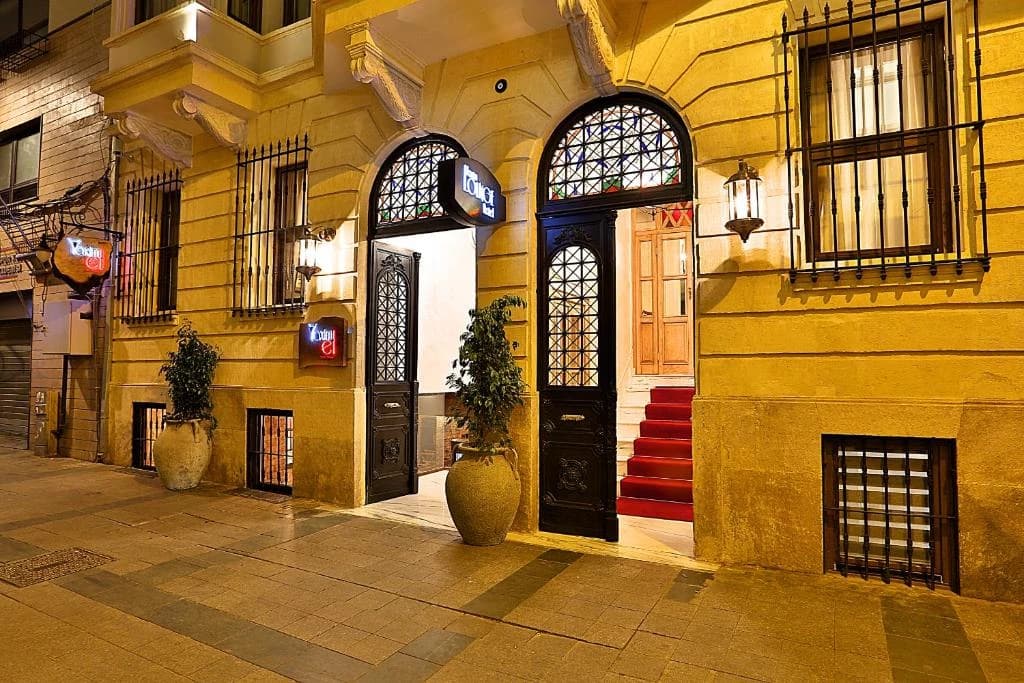 hotel-image