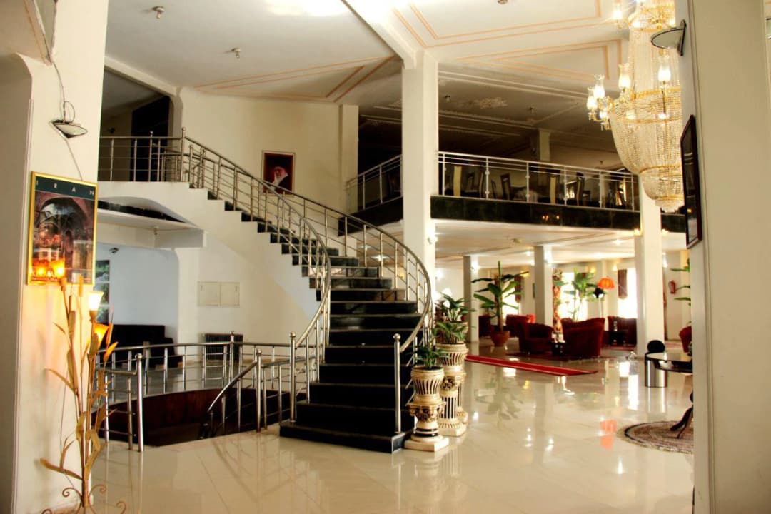 image-gallery