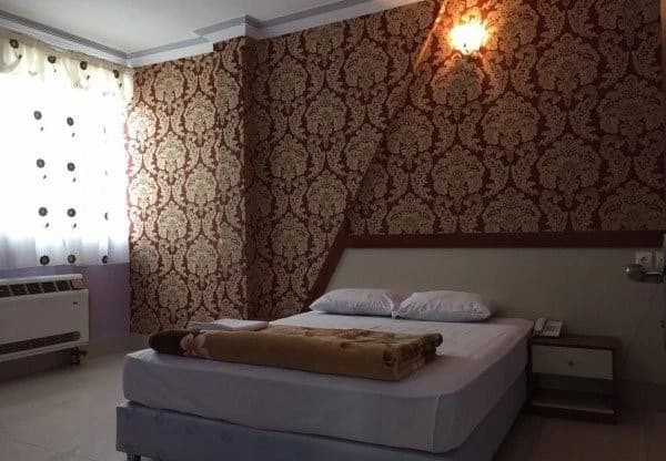 image-gallery