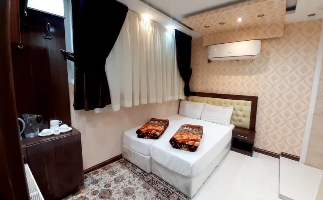 image-gallery