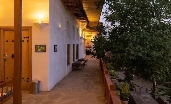 image-gallery