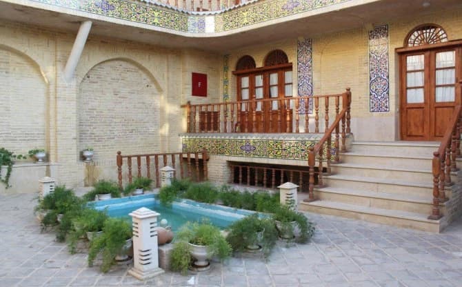 image-gallery