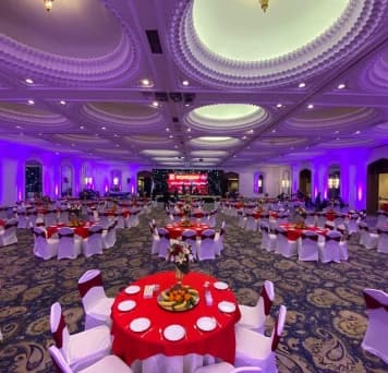 Tehran-Parsian-esteghlal