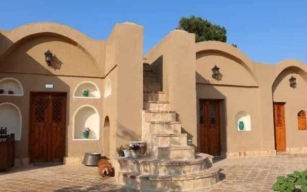 اقامتگاه بومگردی  عمو مشهدی رضا ورامین 2