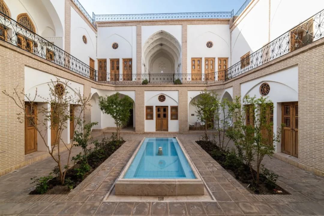image-gallery