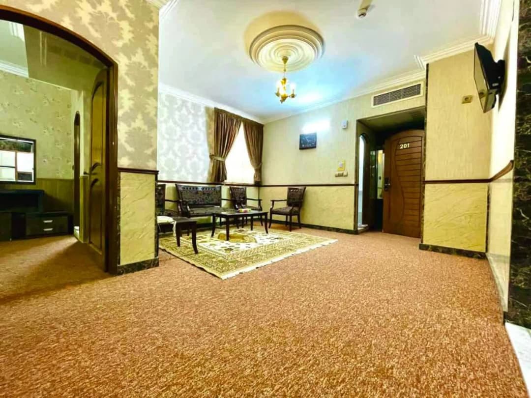 image-gallery