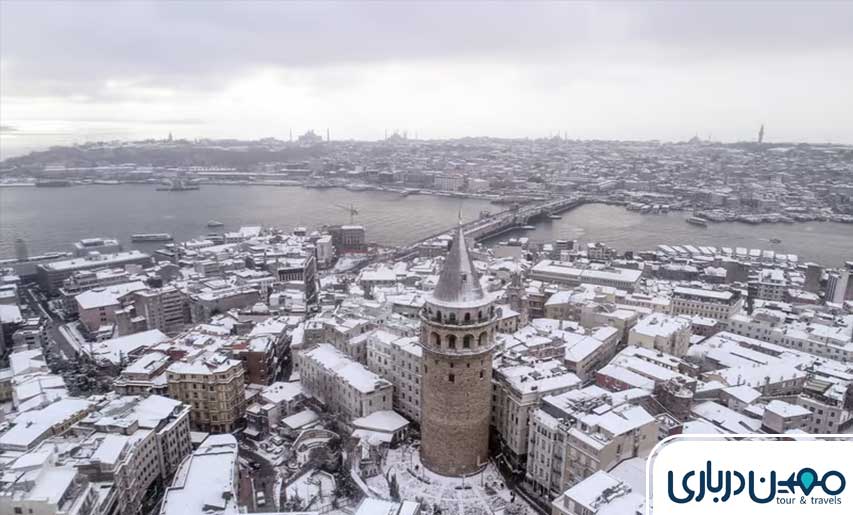 برج گالاتا در زمستان استانبول