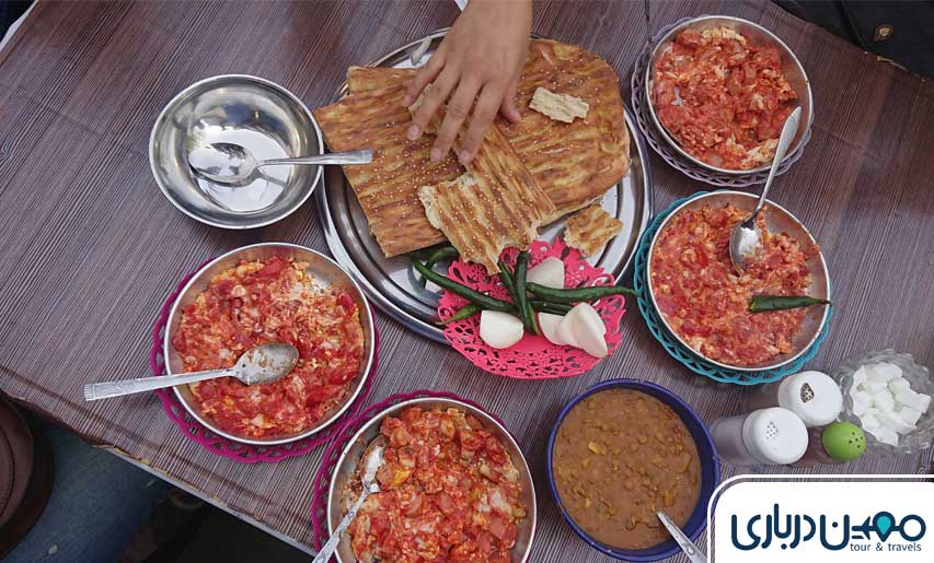 صبحانه‌ سرای ولیعصر 