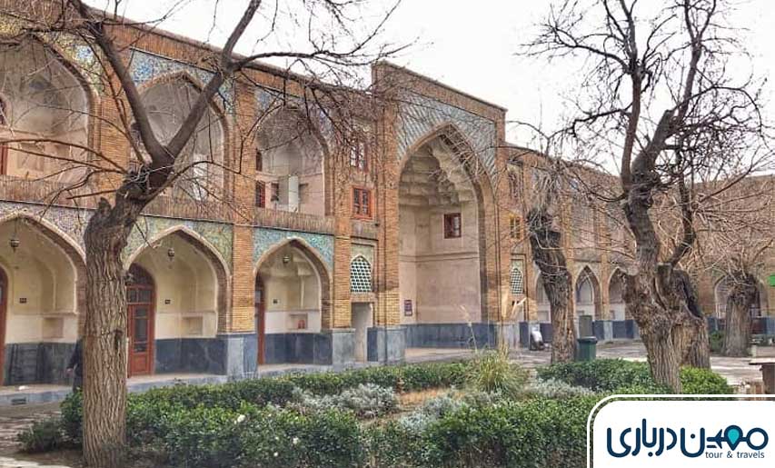  مدرسه عباسقلی خان