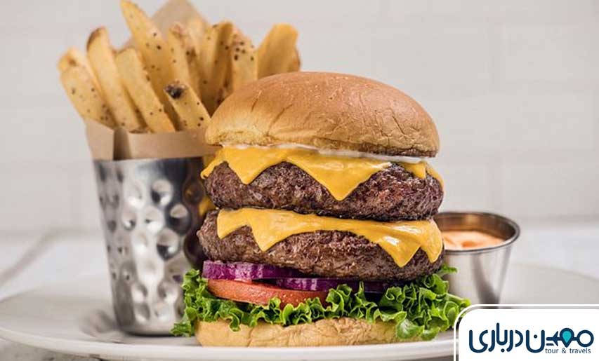 رستوران وقت برگر و سیب‌زمینی