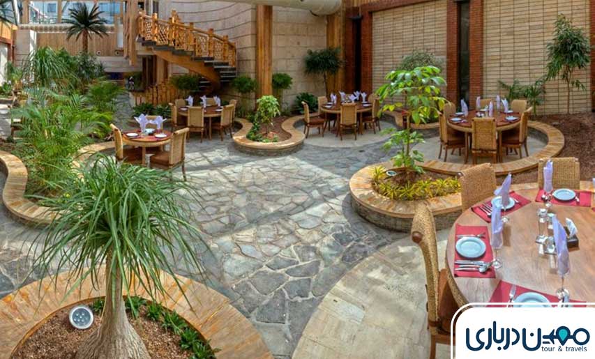 رستوران روف گاردن هتل درویشی، تجربه‌ای خاص