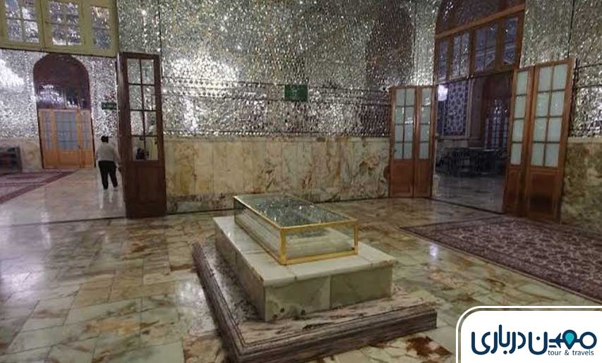 آرامگاه شیخ بهایی کجاست؟