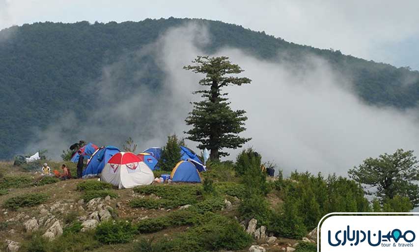 کمپینگ در جنگل جیغ مشهد