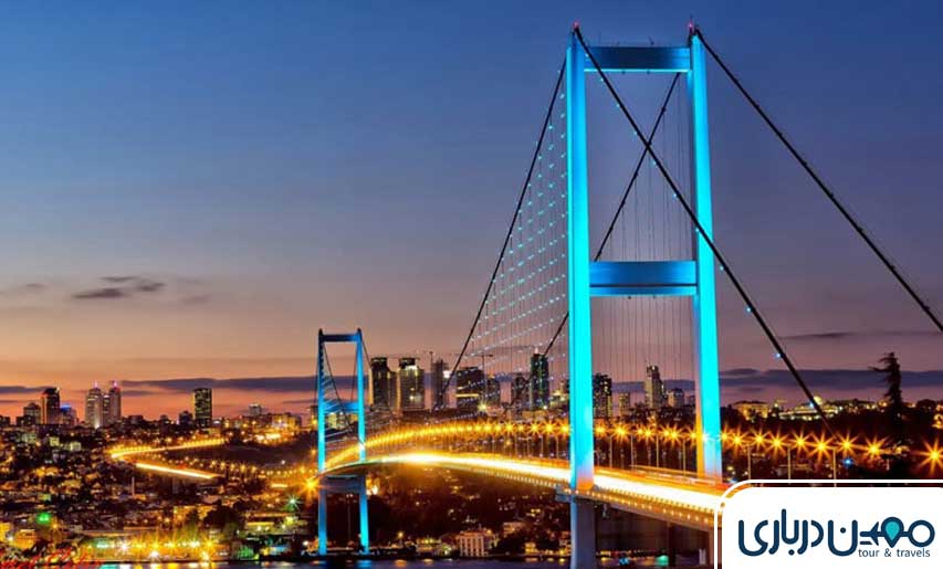 پل بسفر استانبول: پیوند دو قاره در دل شب