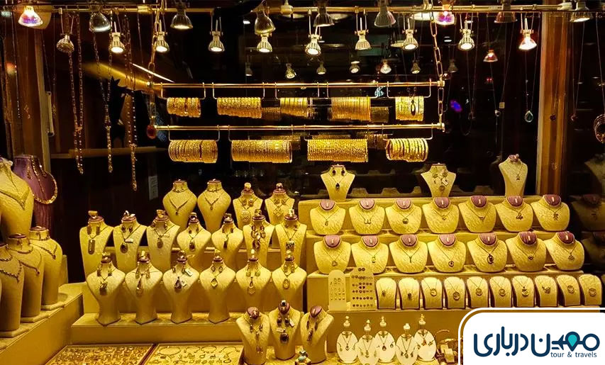 پاساژ طلا ارگ مشهد؛ ترکیب زیبایی، تنوع و قیمت مناسب